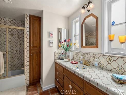 115 N Bay Front  , Newport Beach, CA