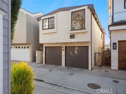 115 N Bay Front  , Newport Beach, CA