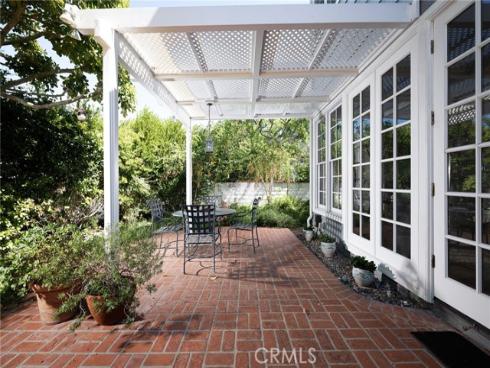 81  Hillsdale   Drive, Newport Beach, CA