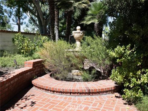 81  Hillsdale   Drive, Newport Beach, CA