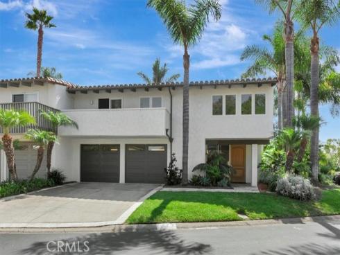 2000  Vista Cajon  , Newport Beach, CA
