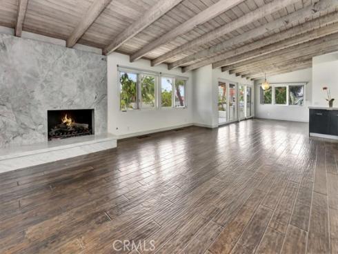 2000  Vista Cajon  , Newport Beach, CA