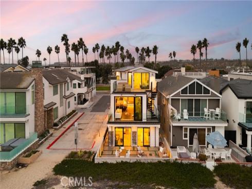 7210  W. Oceanfront  , Newport Beach, CA