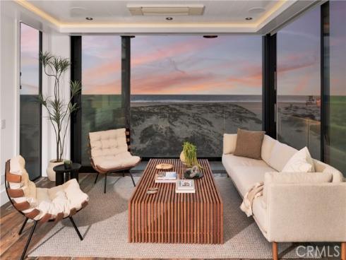 7210  W. Oceanfront  , Newport Beach, CA