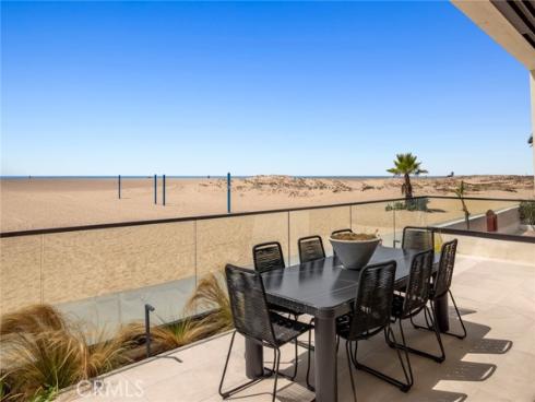 706 W Oceanfront  , Newport Beach, CA