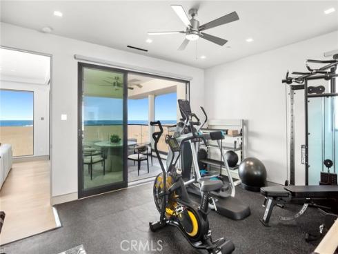 706 W Oceanfront  , Newport Beach, CA