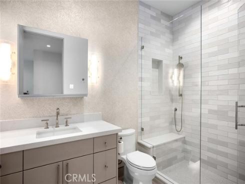 706 W Oceanfront  , Newport Beach, CA