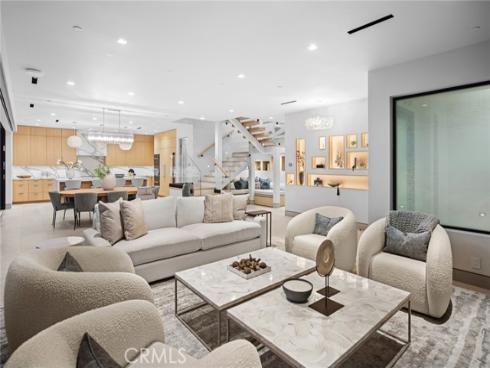 706 W Oceanfront  , Newport Beach, CA