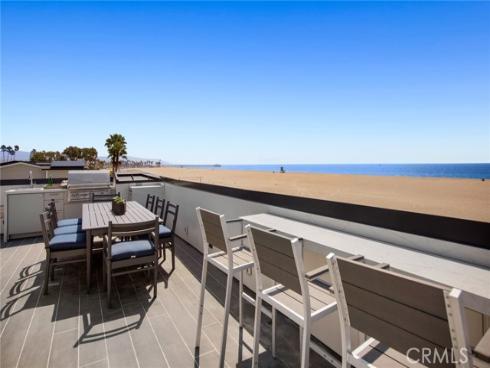 706 W Oceanfront  , Newport Beach, CA