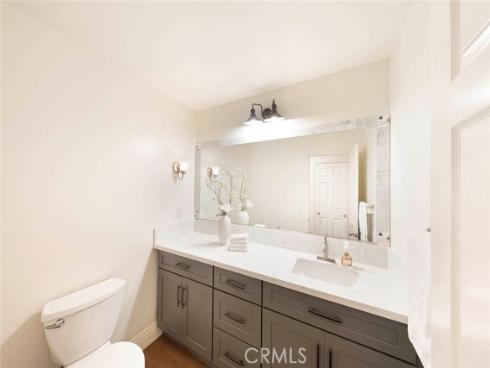 16  Lucerne  , Newport Beach, CA