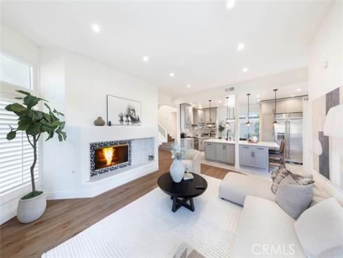 16  Lucerne  , Newport Beach, CA