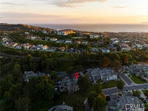 16  Lucerne  , Newport Beach, CA