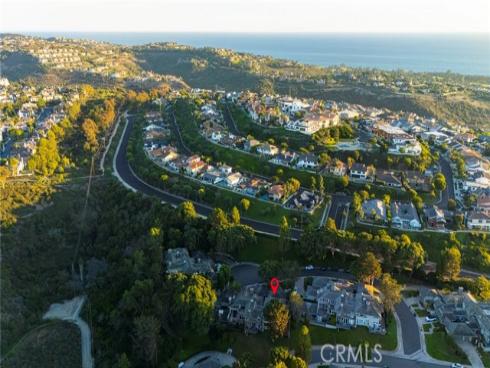 16  Lucerne  , Newport Beach, CA