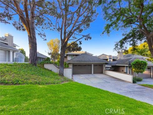 16  Lucerne  , Newport Beach, CA