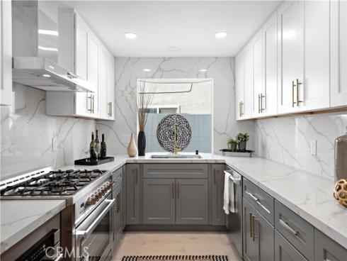 2137  Miramar  , Newport Beach, CA