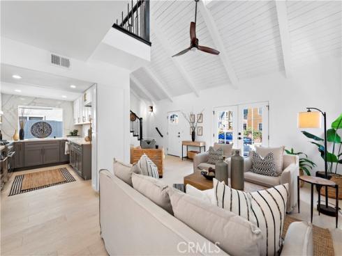 2137  Miramar  , Newport Beach, CA