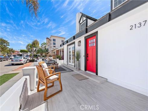 2137  Miramar  , Newport Beach, CA
