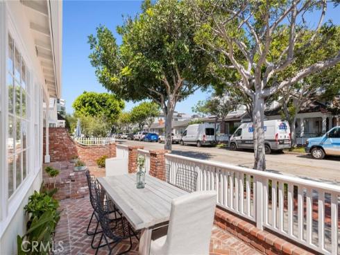 1537 E Ocean   Boulevard, Newport Beach, CA