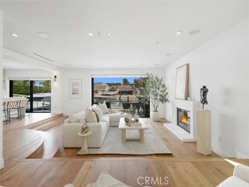 3  Linda Isle  , Newport Beach, CA