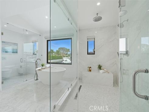 3  Linda Isle  , Newport Beach, CA