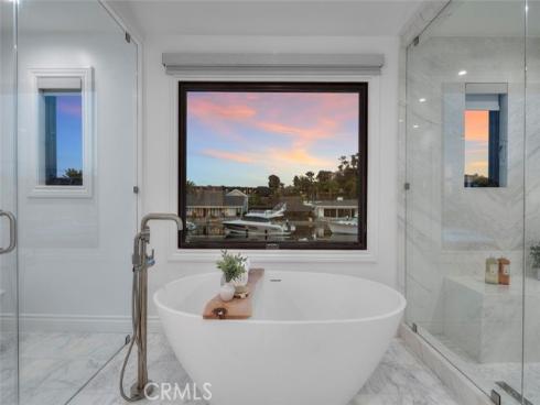 3  Linda Isle  , Newport Beach, CA