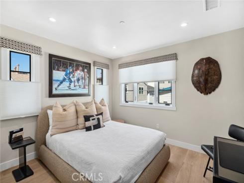 318  Coronado   Street, Newport Beach, CA