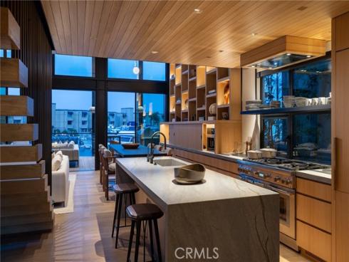 2910  Lafayette   Avenue, Newport Beach, CA