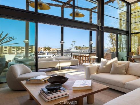 2910  Lafayette   Avenue, Newport Beach, CA