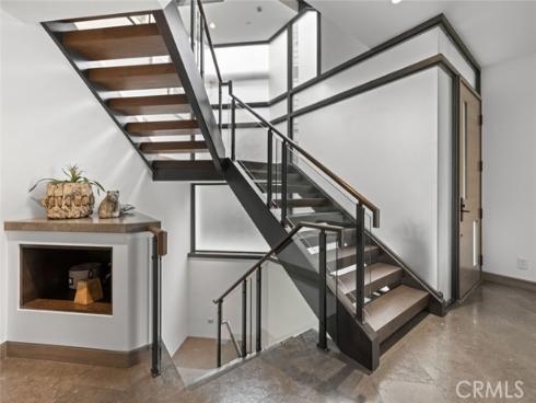 8  Beacon Bay  , Newport Beach, CA