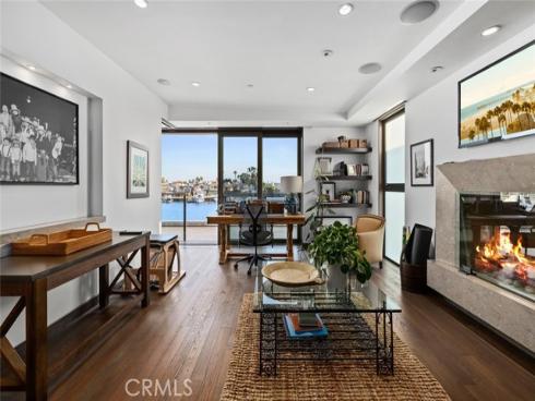 8  Beacon Bay  , Newport Beach, CA