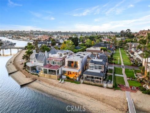 8  Beacon Bay  , Newport Beach, CA