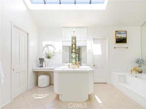 20  Ocean Vista  , Newport Beach, CA