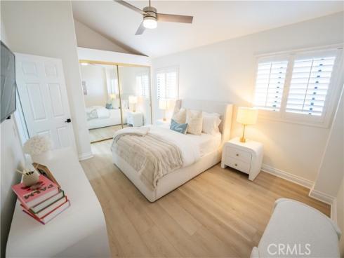 5  Sand Dollar Court  16 , Newport Beach, CA