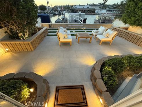 613  36th   Street, Newport Beach, CA