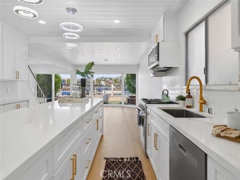 613  36th   Street, Newport Beach, CA