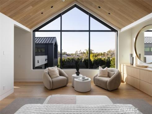 2100  Windward Ln  , Newport Beach, CA