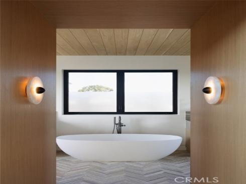 2100  Windward Ln  , Newport Beach, CA