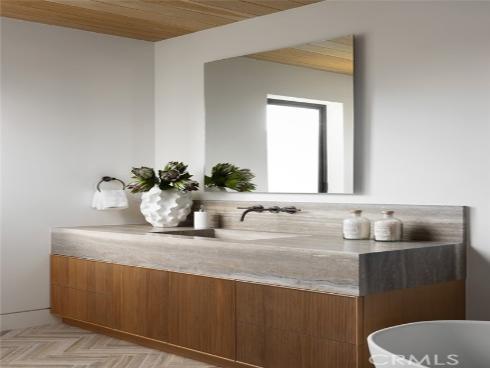 2100  Windward Ln  , Newport Beach, CA