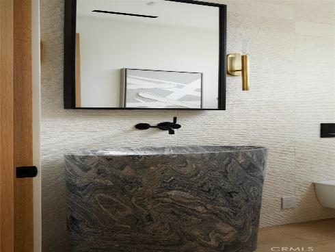 2100  Windward Ln  , Newport Beach, CA