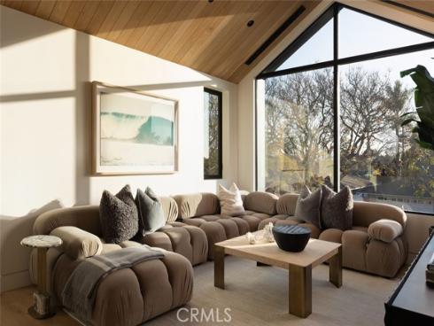 2100  Windward Ln  , Newport Beach, CA