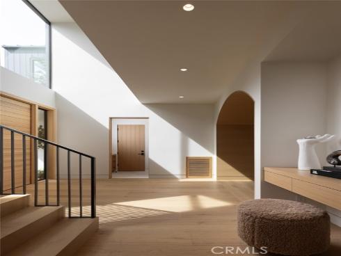 2100  Windward Ln  , Newport Beach, CA