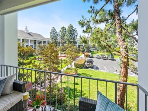 100  Scholz  205  Plaza, Newport Beach, CA