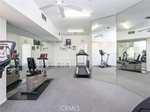 100  Scholz  205  Plaza, Newport Beach, CA