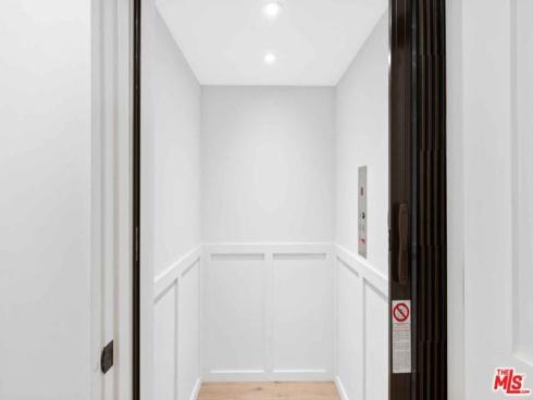 4106  River  2  Avenue, Newport Beach, CA