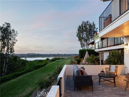 412  Vista Grande  , Newport Beach, CA