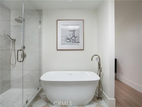 412  Vista Grande  , Newport Beach, CA