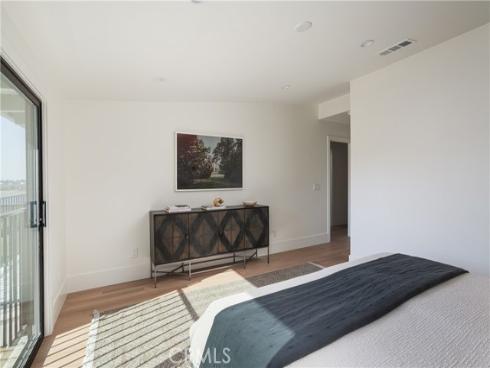 412  Vista Grande  , Newport Beach, CA