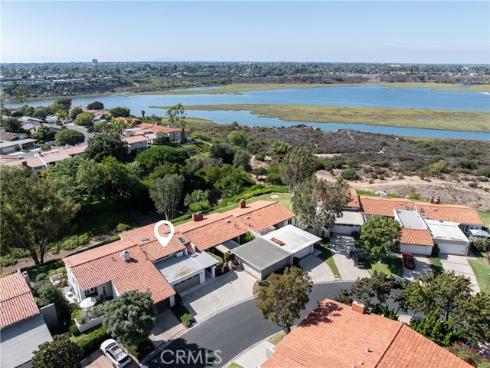 412  Vista Grande  , Newport Beach, CA
