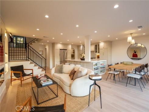 412  Vista Grande  , Newport Beach, CA