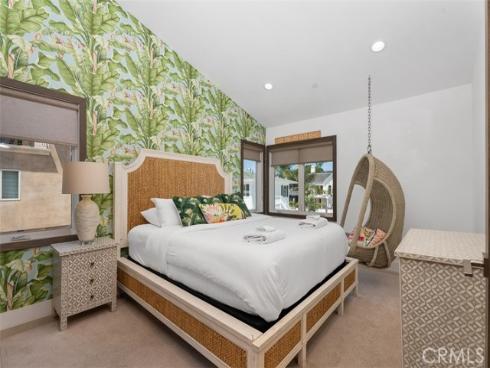 200 E Balboa   Boulevard, Newport Beach, CA